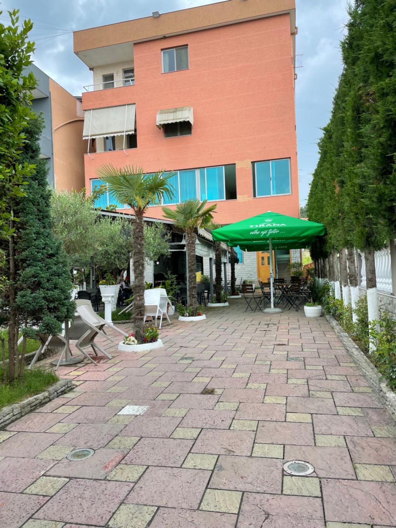 Bajovah Apartments & Restaurant Tirana Exterior photo